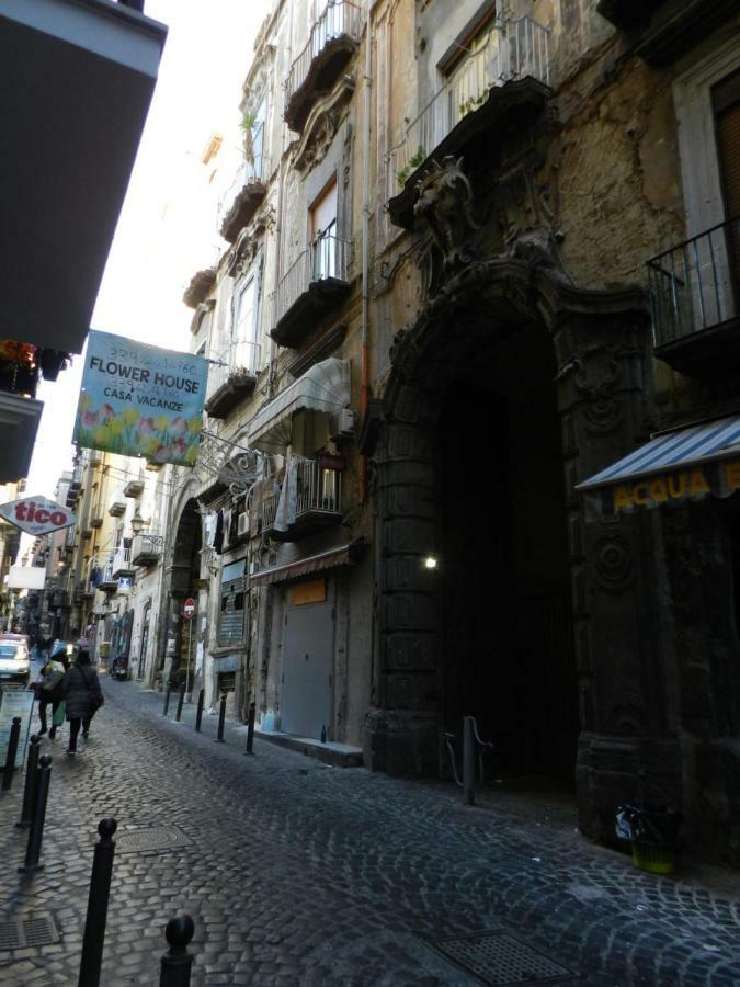 Appartamento Ai Tribunali Naples Extérieur photo