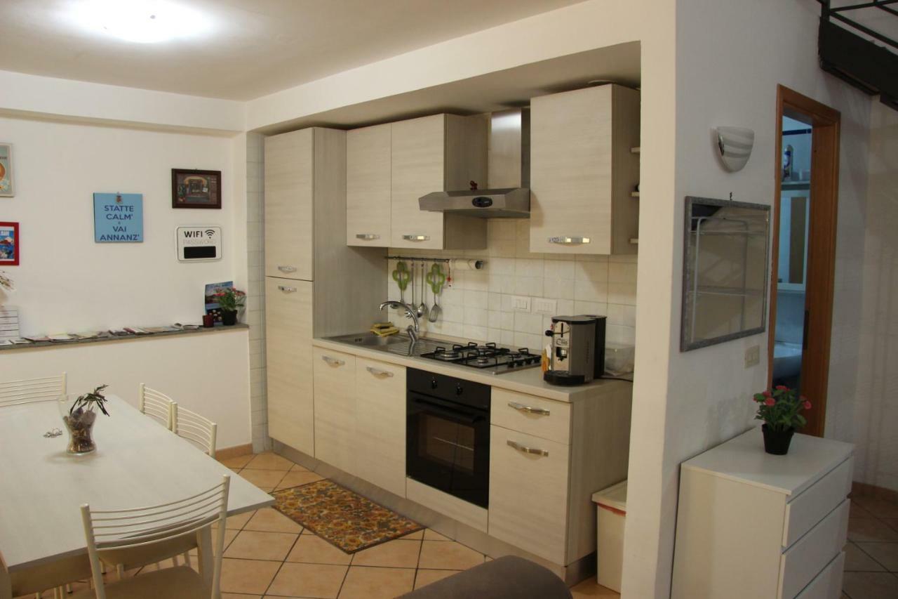 Appartamento Ai Tribunali Naples Extérieur photo